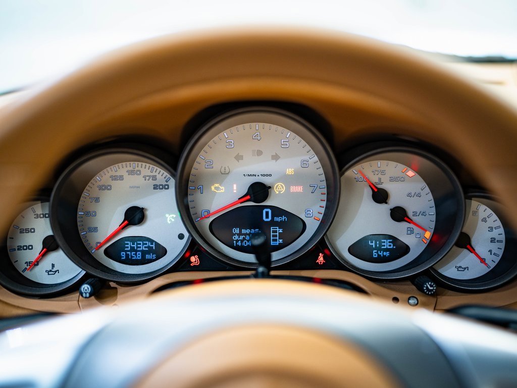 Used 2005 Porsche 911 Carrera S image 38