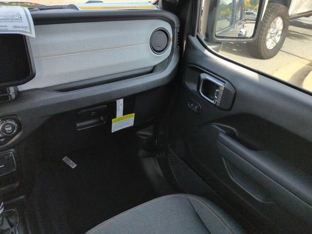New 2026 Jeep Wrangler Unlimited Sport AWD/4WD image 16