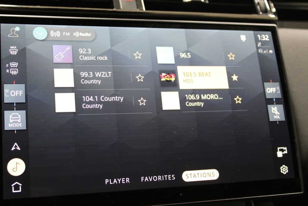 Used 2024 Land Rover Range Rover Velar S image 43