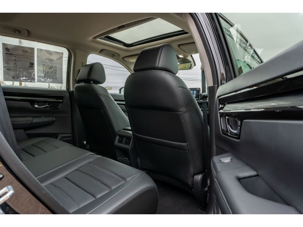 Used 2025 Honda CR-V EX-L image 16