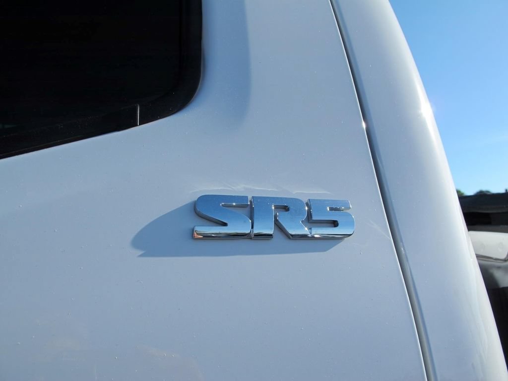Used 2023 Toyota Tacoma SR5 w/ Technology Package AWD/4WD image 8