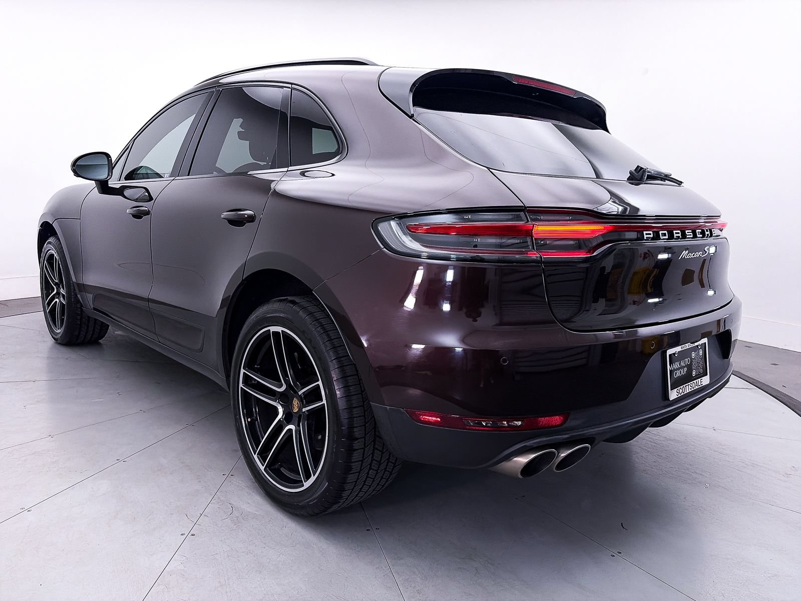 Used 2021 Porsche Macan S w/ Premium Package Plus AWD/4WD image 15