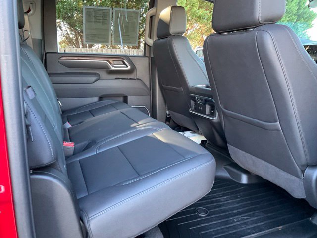 Used 2025 GMC Sierra 2500 SLT w/ SLT Convenience Package AWD/4WD image 18
