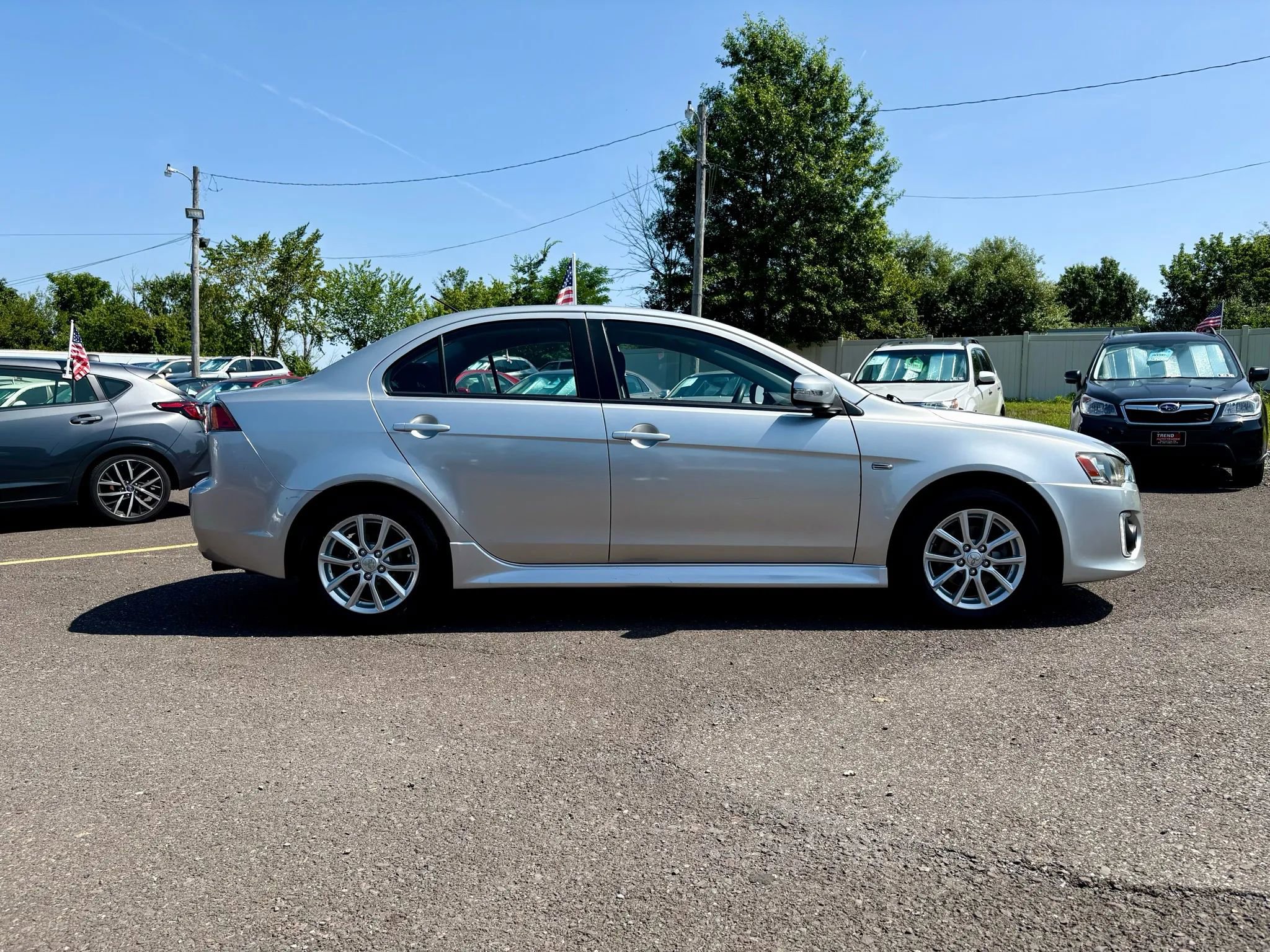 Used 2016 Mitsubishi Lancer ES image 6