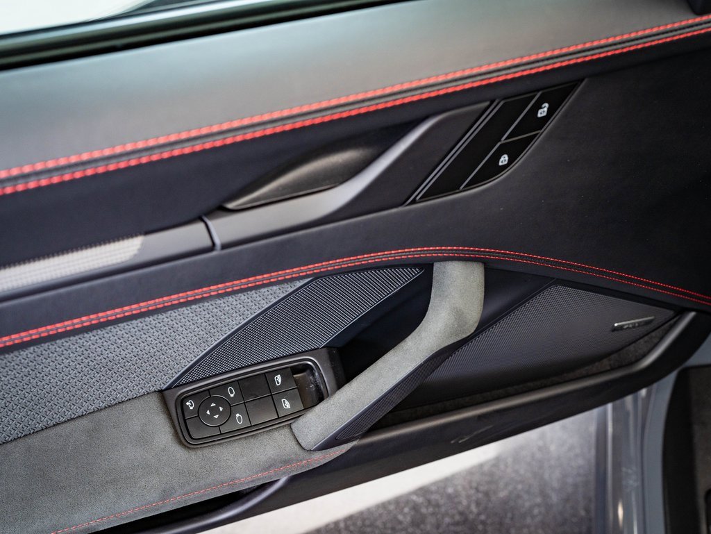 Certified 2025 Porsche 911 Carrera GTS image 24