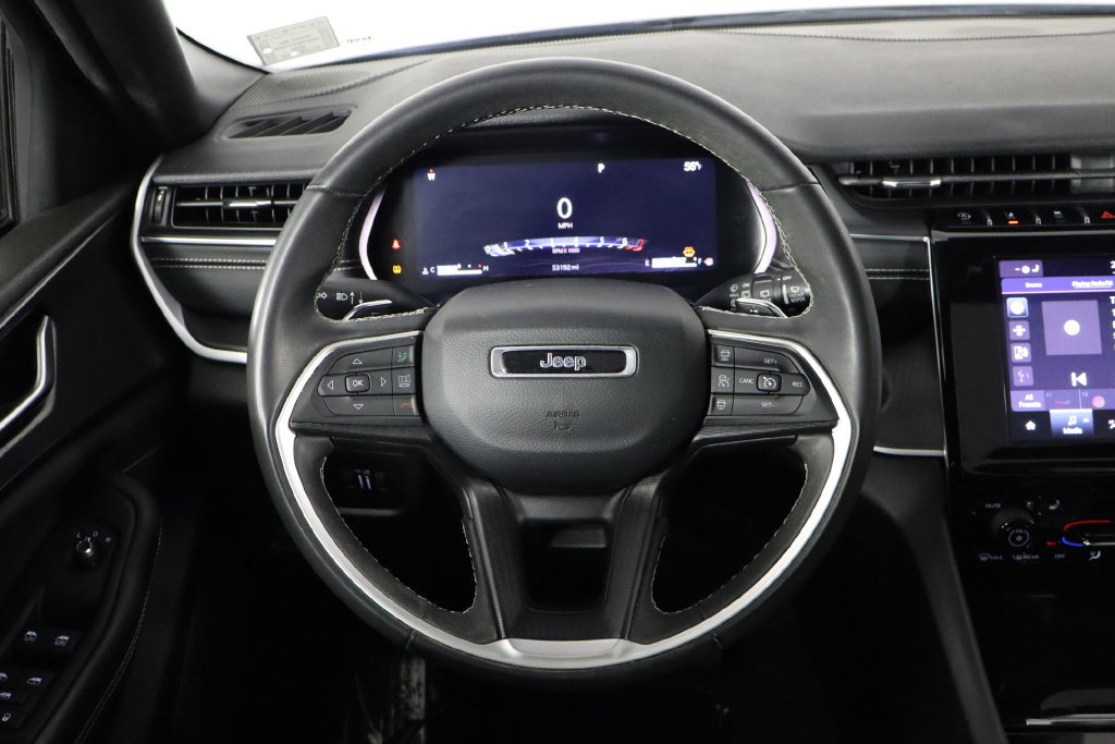 Used 2023 Jeep Grand Cherokee L Laredo AWD/4WD image 7