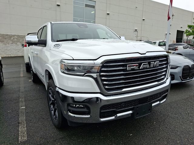 Used 2026 RAM 1500 Laramie AWD/4WD image 5