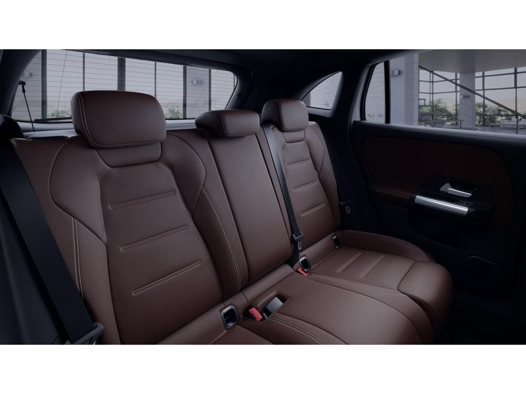 Certified 2022 Mercedes-Benz GLA 250 4MATIC image 5
