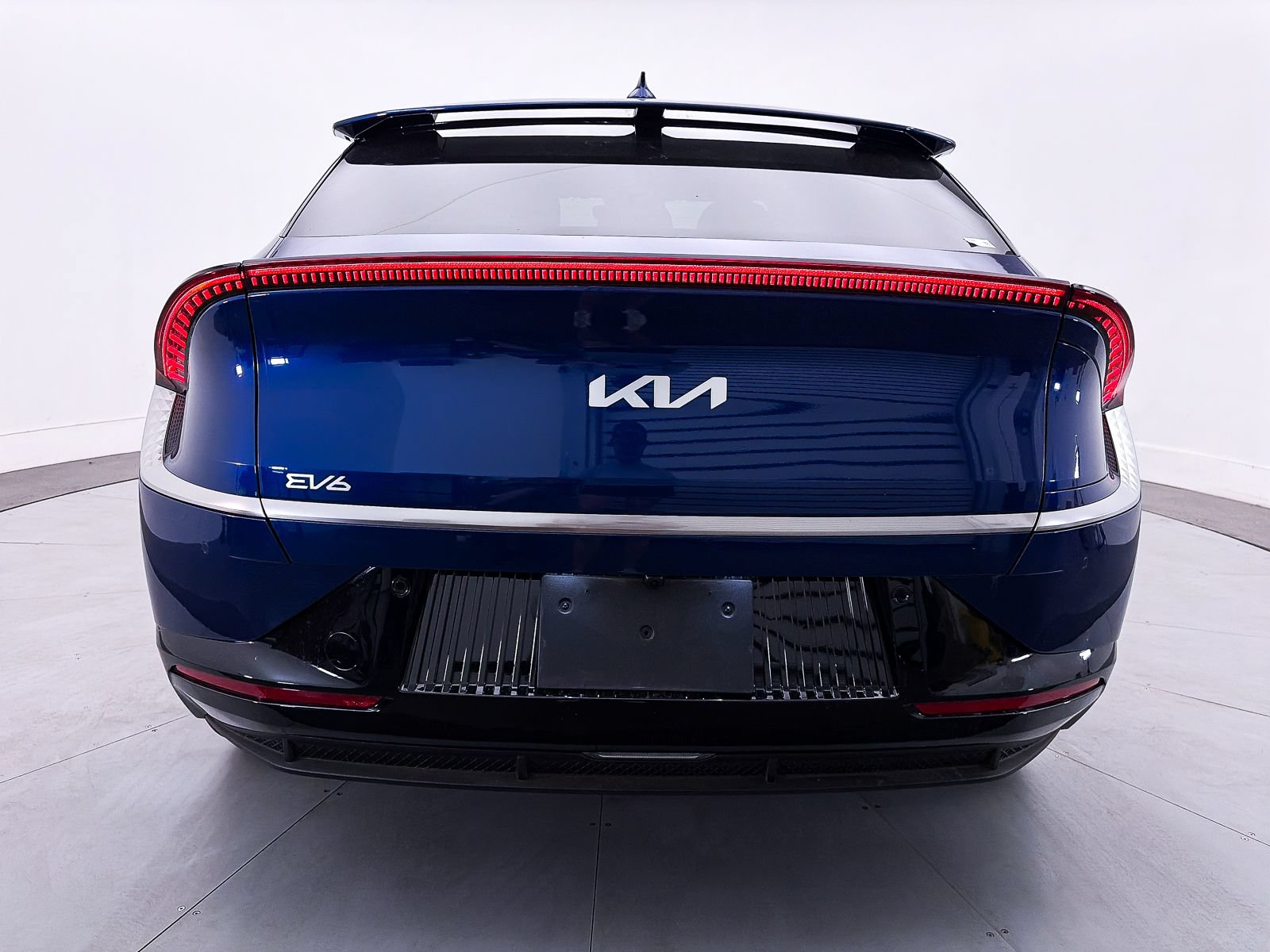 Certified 2024 Kia EV6 Wind w/ Wind Technology Package RWD image 15