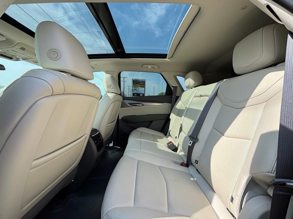 Used 2020 Cadillac XT5 Premium Luxury image 18