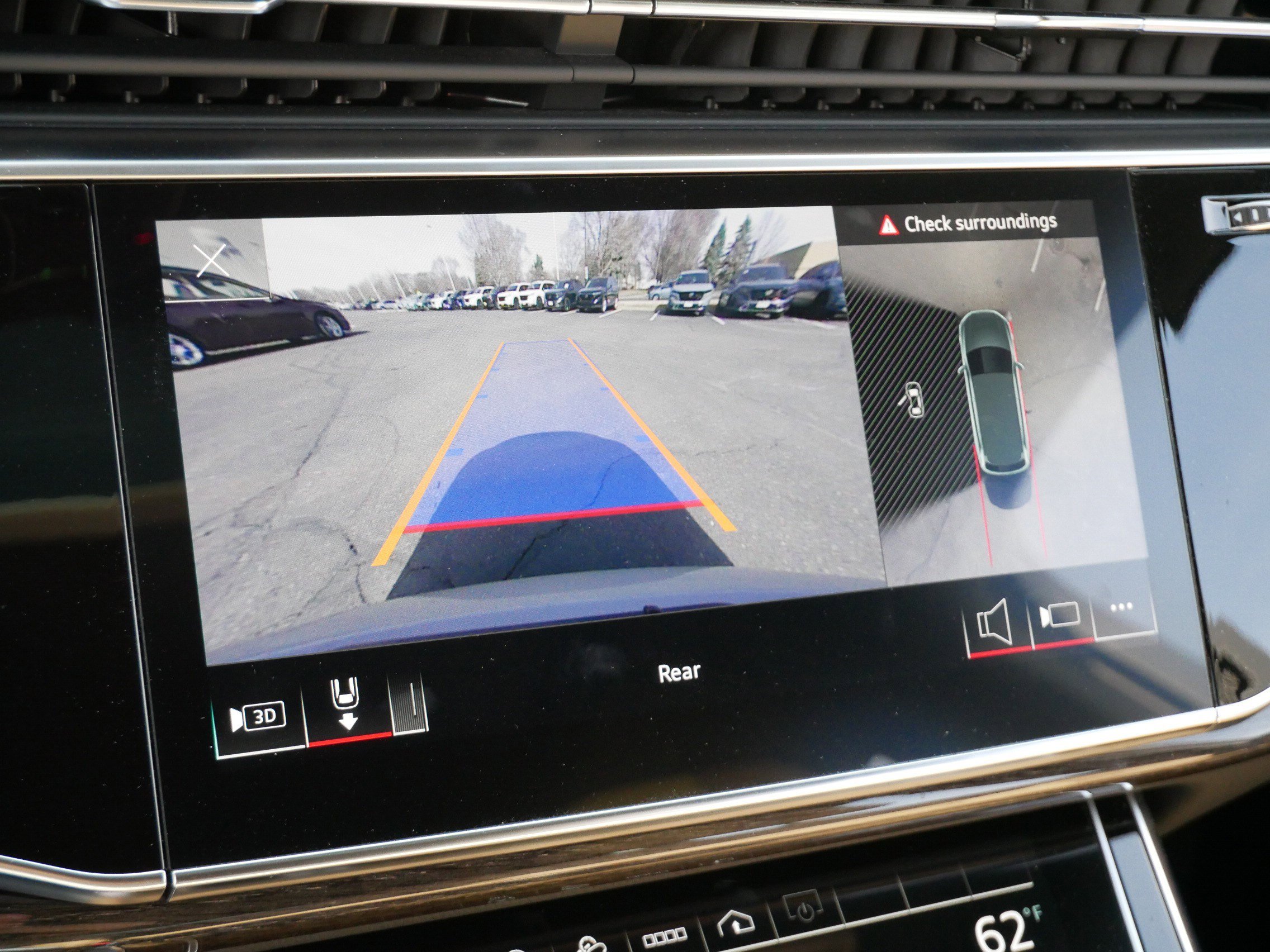 Used 2022 Audi Q7 Premium Plus image 30