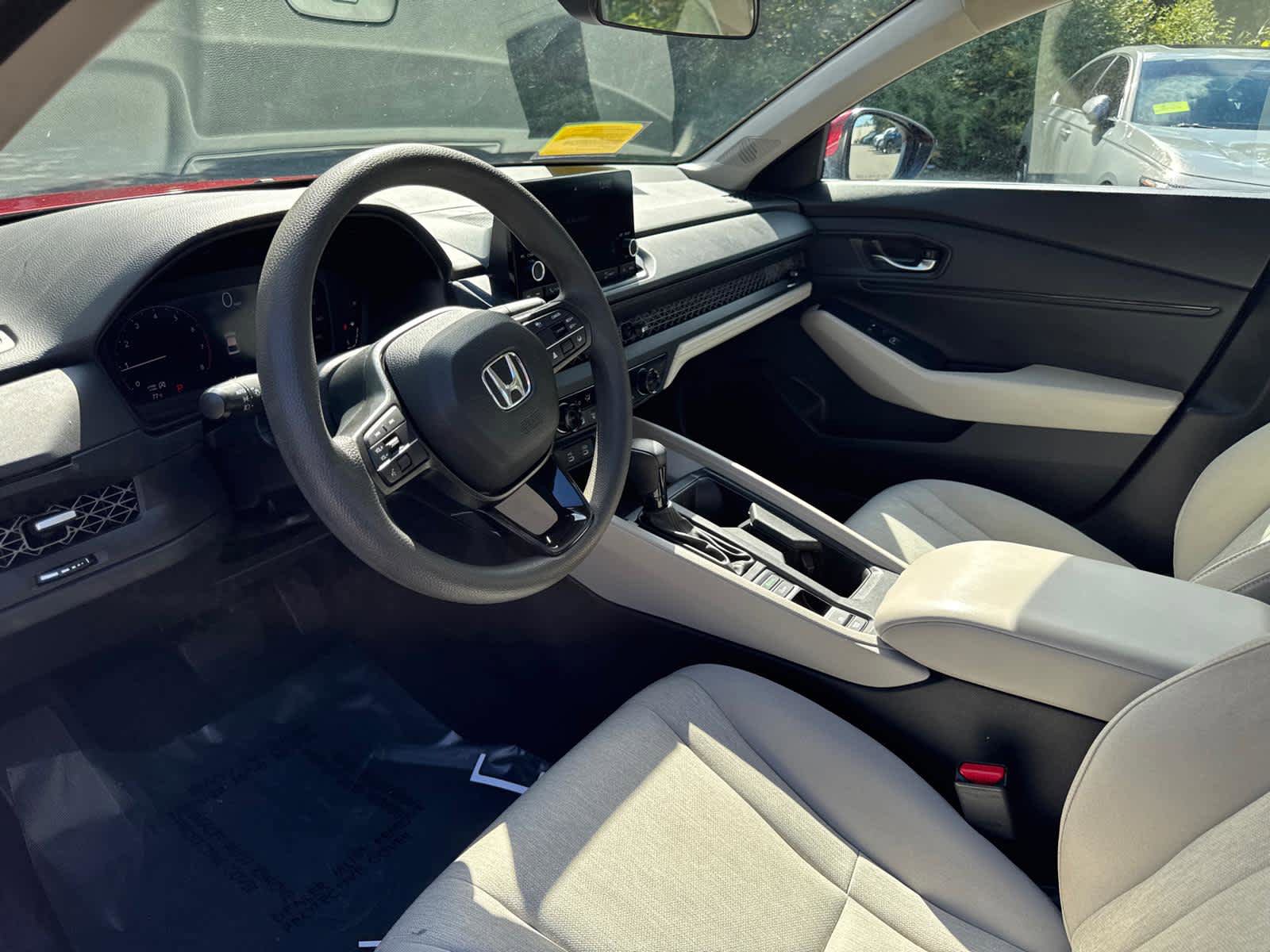 Used 2023 Honda Accord EX image 13