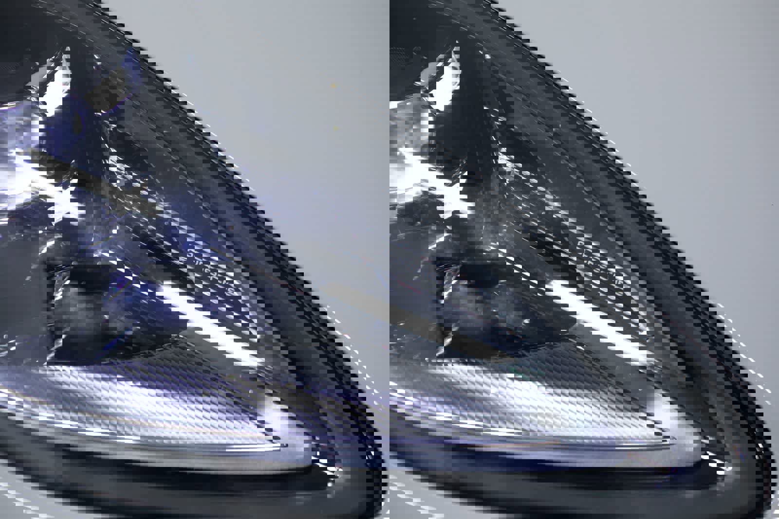 Certified 2026 Porsche Macan AWD/4WD image 16