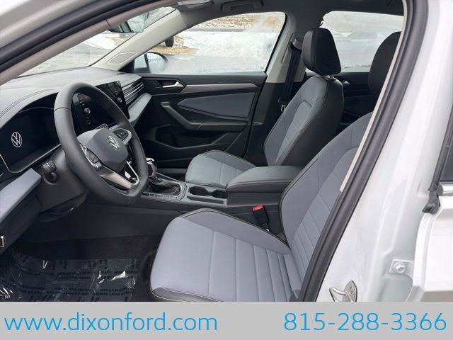 New 2026 Volkswagen Jetta SE image 9