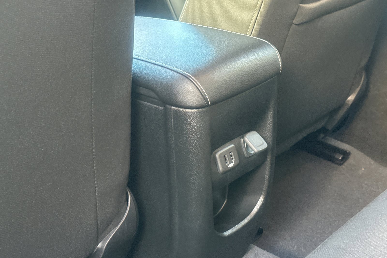 Used 2022 GMC Canyon Elevation w/ Trailering Package image 15