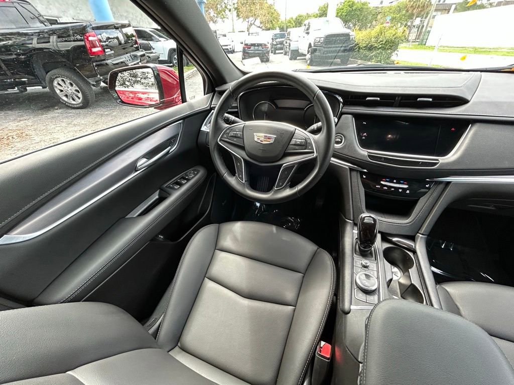 Used 2023 Cadillac XT5 Luxury image 9