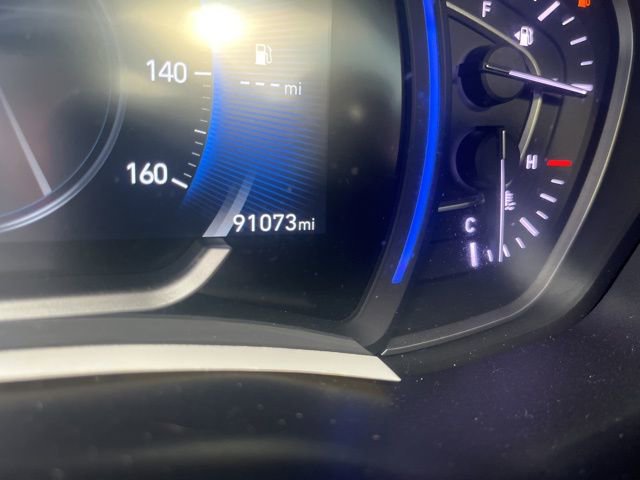 Used 2019 Hyundai Santa Fe Limited image 31