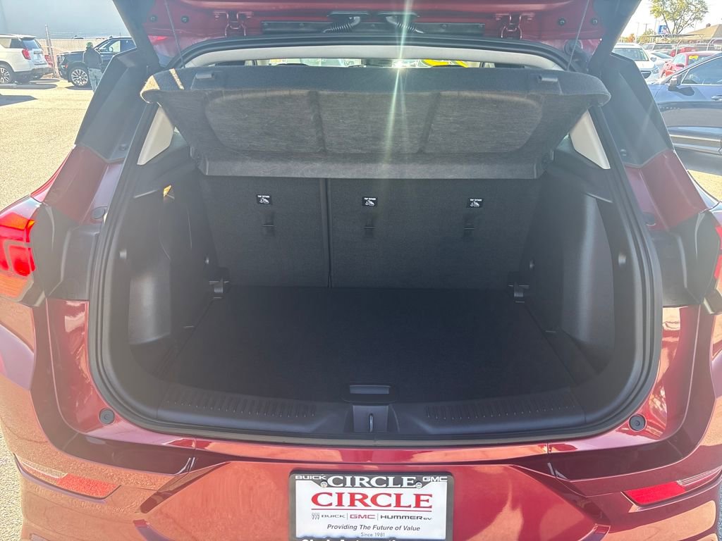 Used 2023 Buick Encore GX Select w/ Sport Touring Package image 30