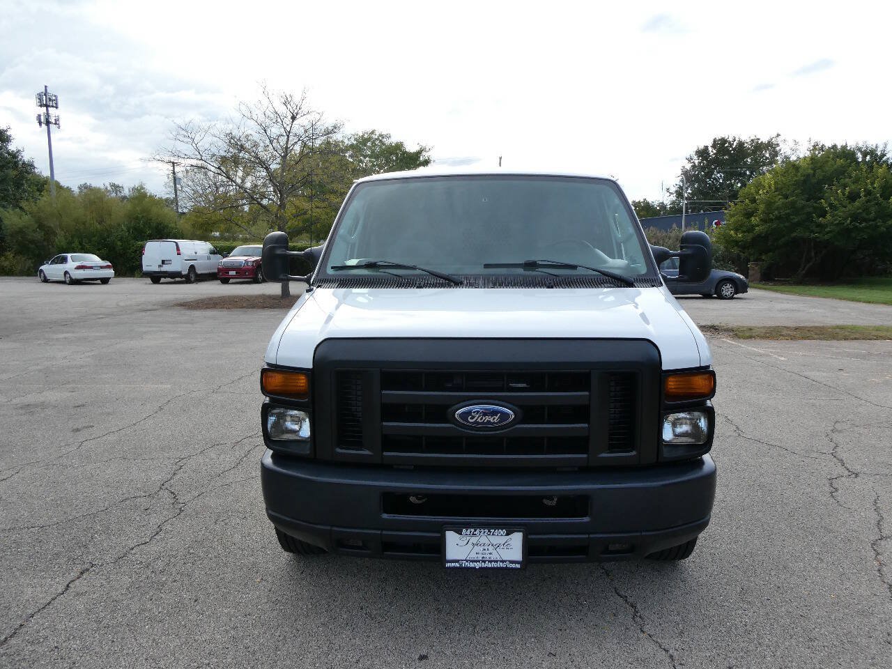 Used 2012 Ford E-250 and Econoline 250 w/ Commercial Cargo Van Pkg RWD image 2