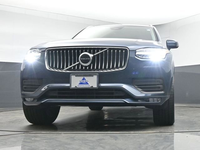 Used 2023 Volvo XC90 B5 Core w/ Climate Package image 38