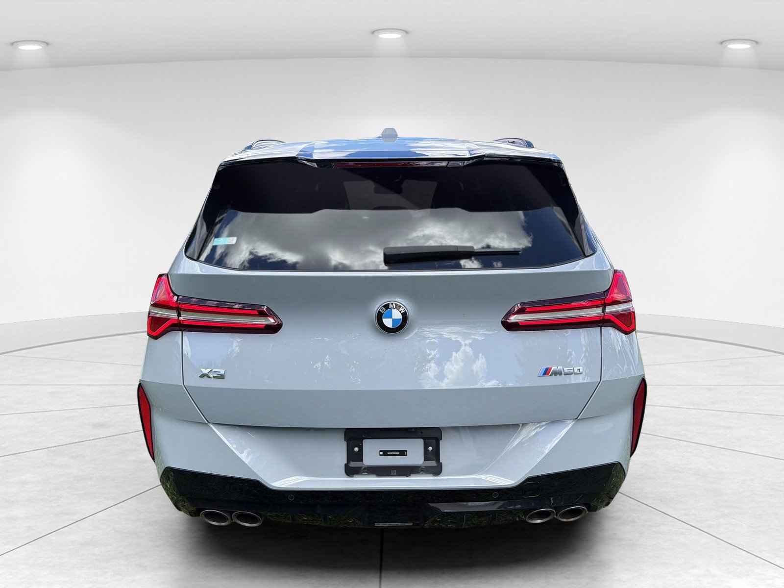 Used 2025 BMW X3 M50 AWD/4WD image 5