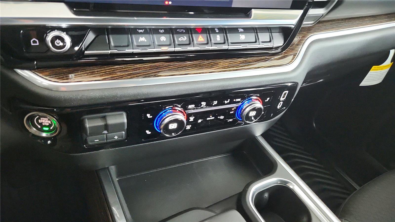 New 2026 GMC Sierra 1500 Elevation image 42