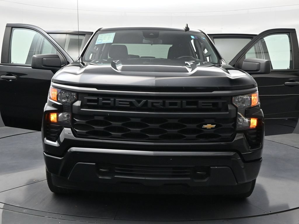Used 2024 Chevrolet Silverado 1500 Custom RWD image 33