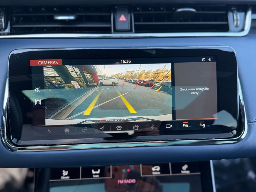 Used 2020 Land Rover Range Rover Evoque R-Dynamic SE image 53