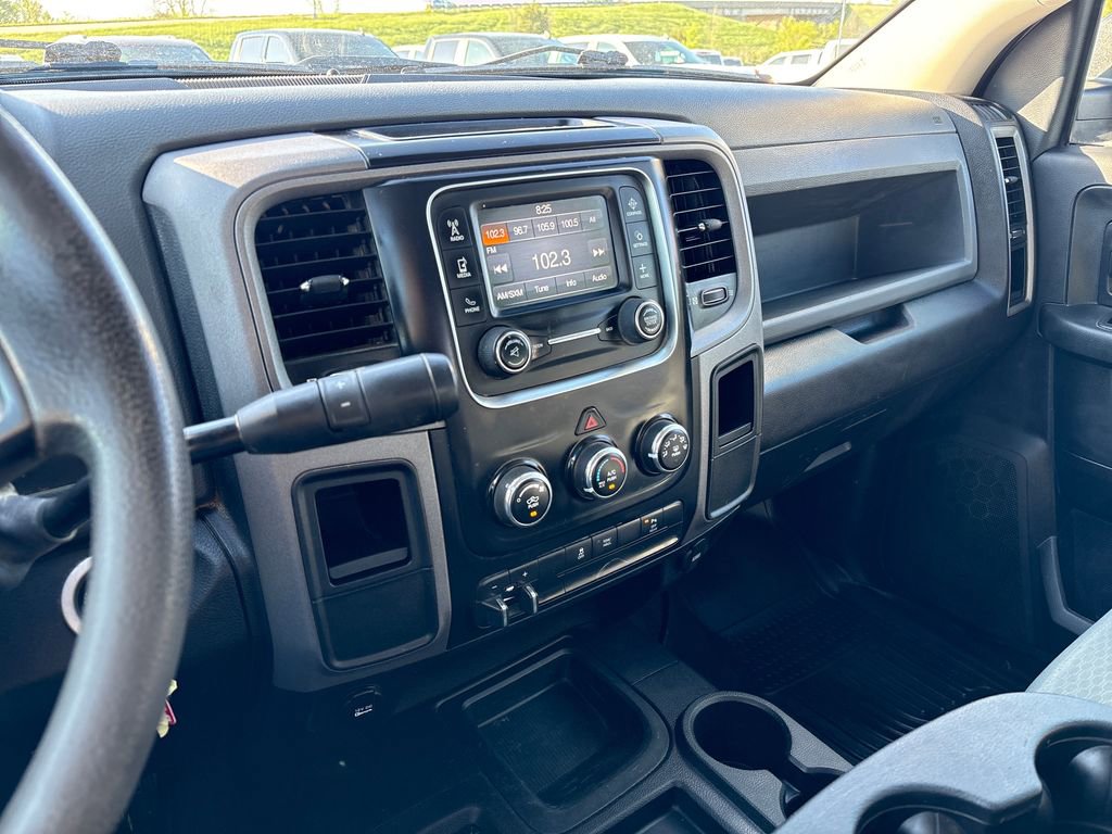 Used 2017 RAM 2500 ST AWD/4WD image 17