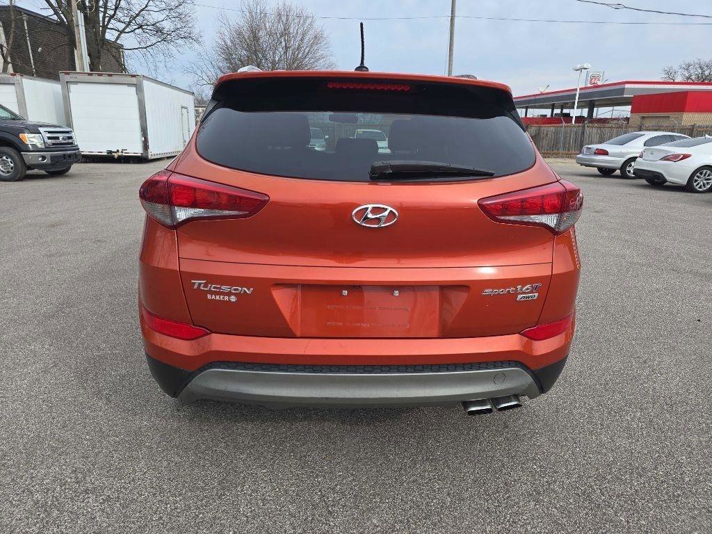 Used 2016 Hyundai Tucson Sport image 6