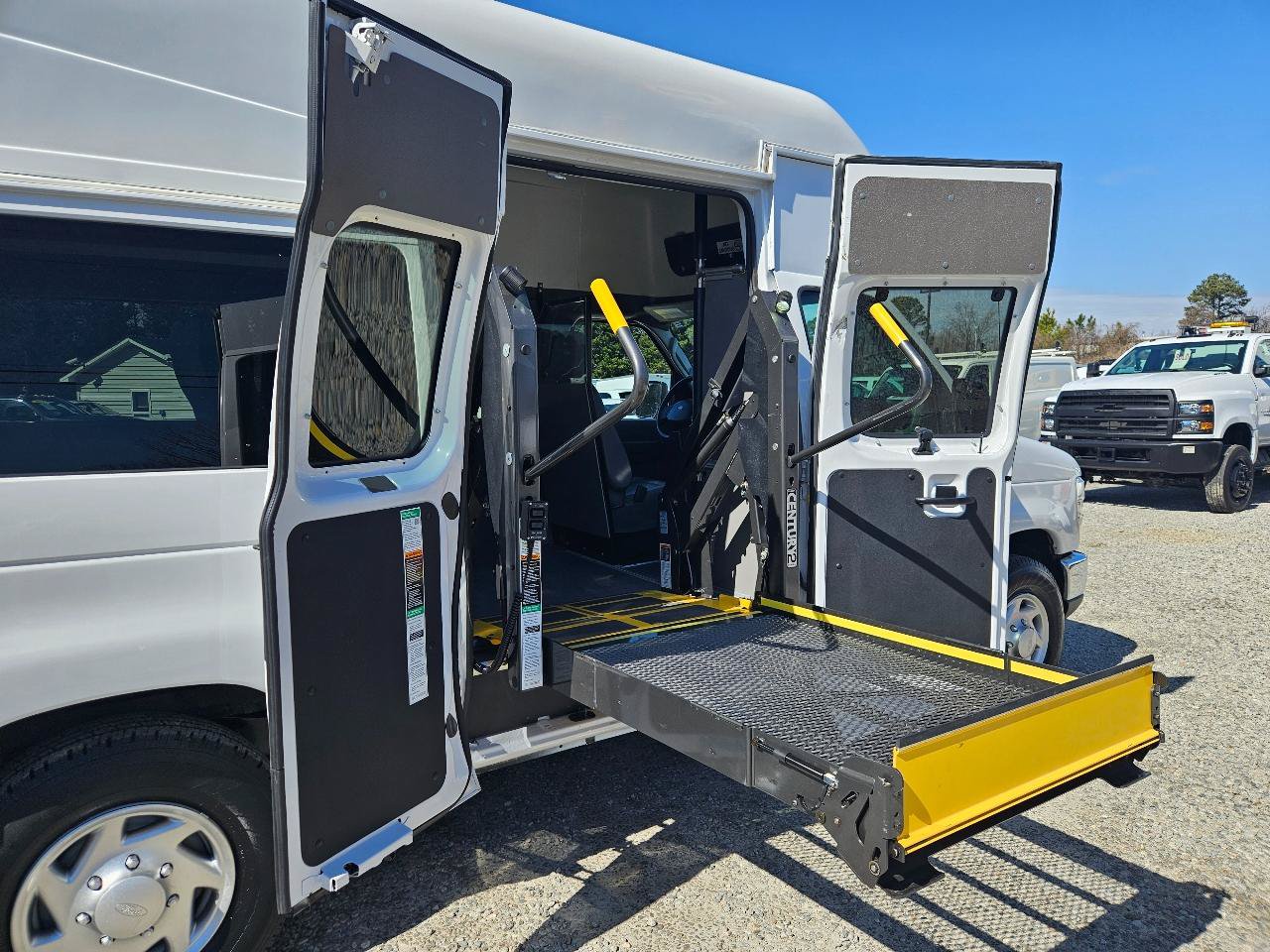 Used 2013 Ford E-350 and Econoline 350 Extended Super Duty w/ PWR Group RWD image 21