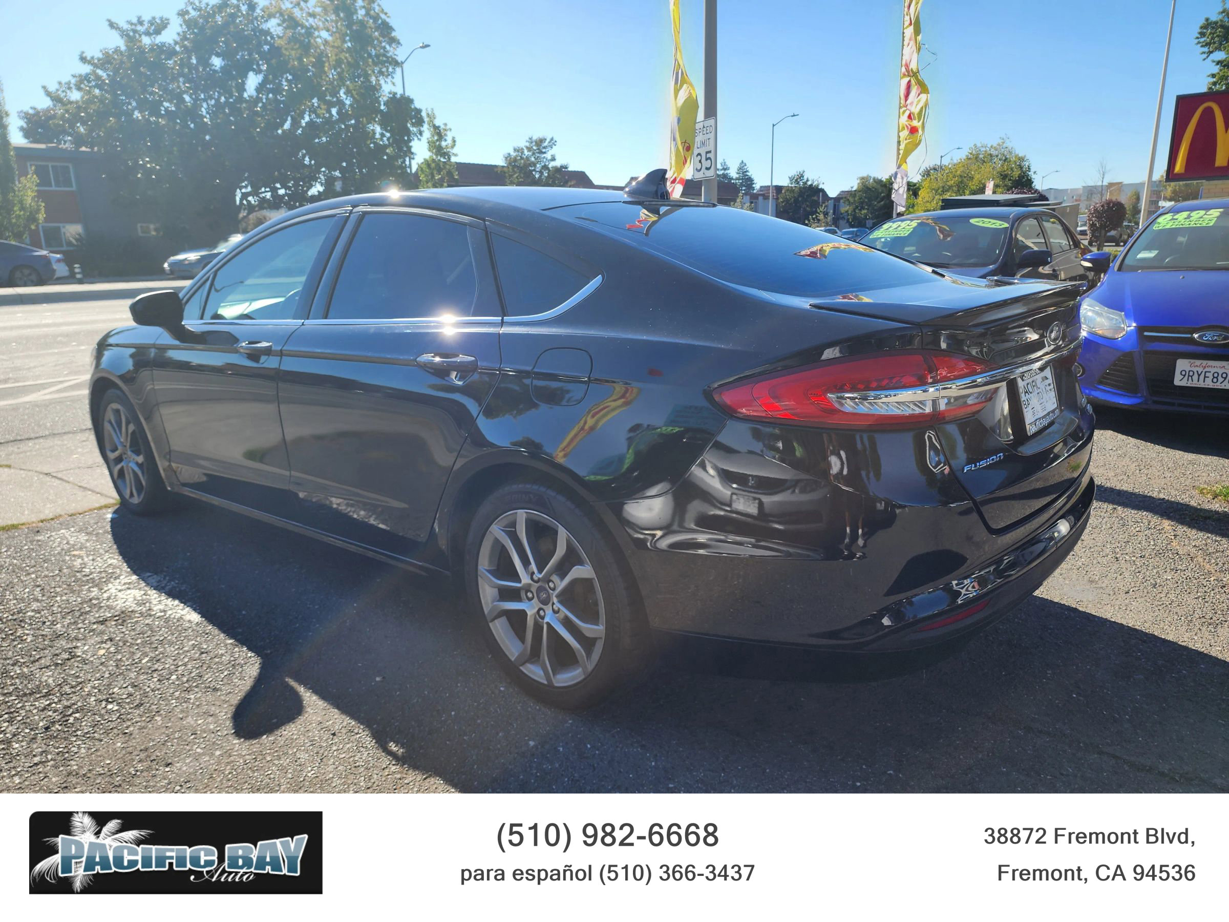 Used 2017 Ford Fusion SE w/ Equipment Group 601A image 5