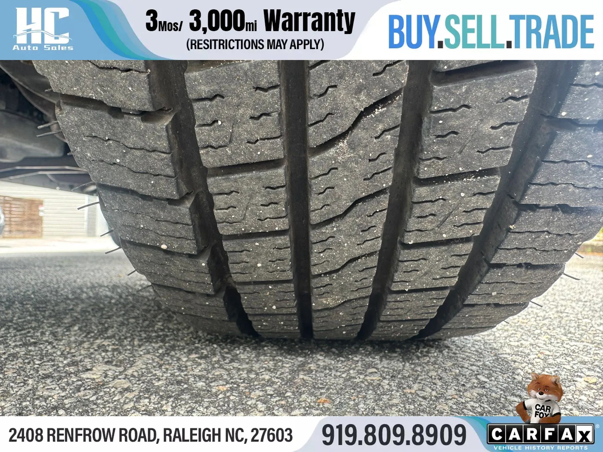 Used 2014 Ford E-250 and Econoline 250 w/ Power Group image 12