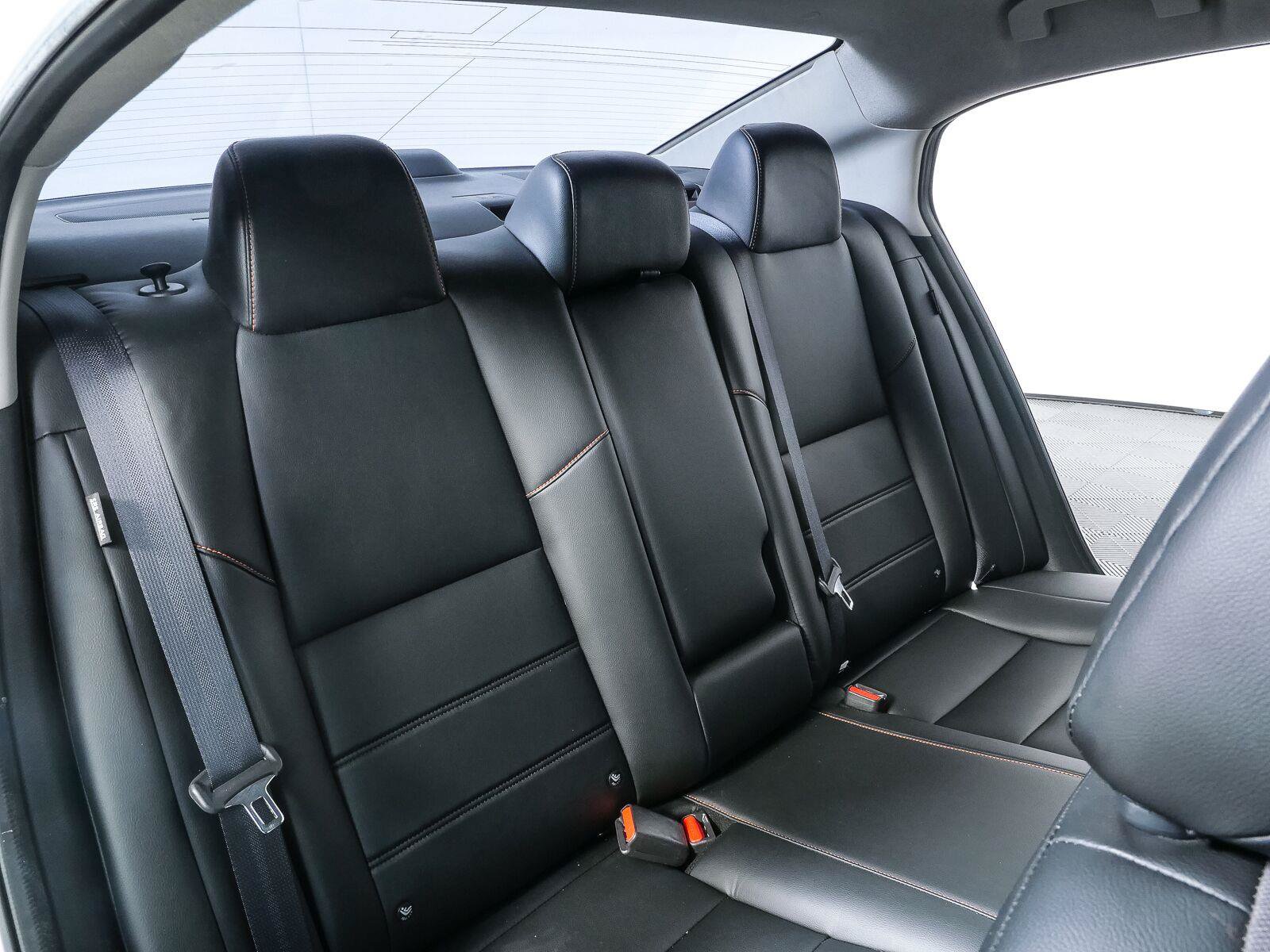 Used 2021 Nissan Sentra SR w/ SR Premium Package FWD image 22