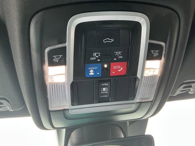 Used 2022 RAM 1500 Limited w/ Body-Colour Bumper Group image 57