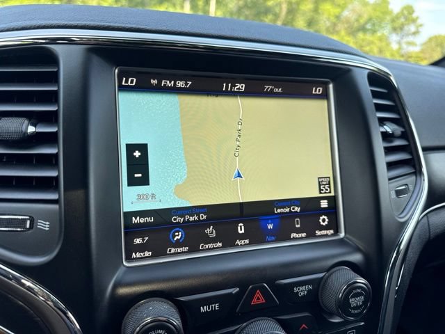 Used 2018 Jeep Grand Cherokee Limited AWD/4WD image 24
