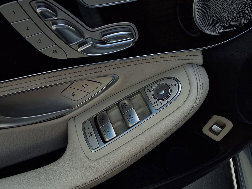 Used 2015 Mercedes-Benz C 300 Sedan image 17