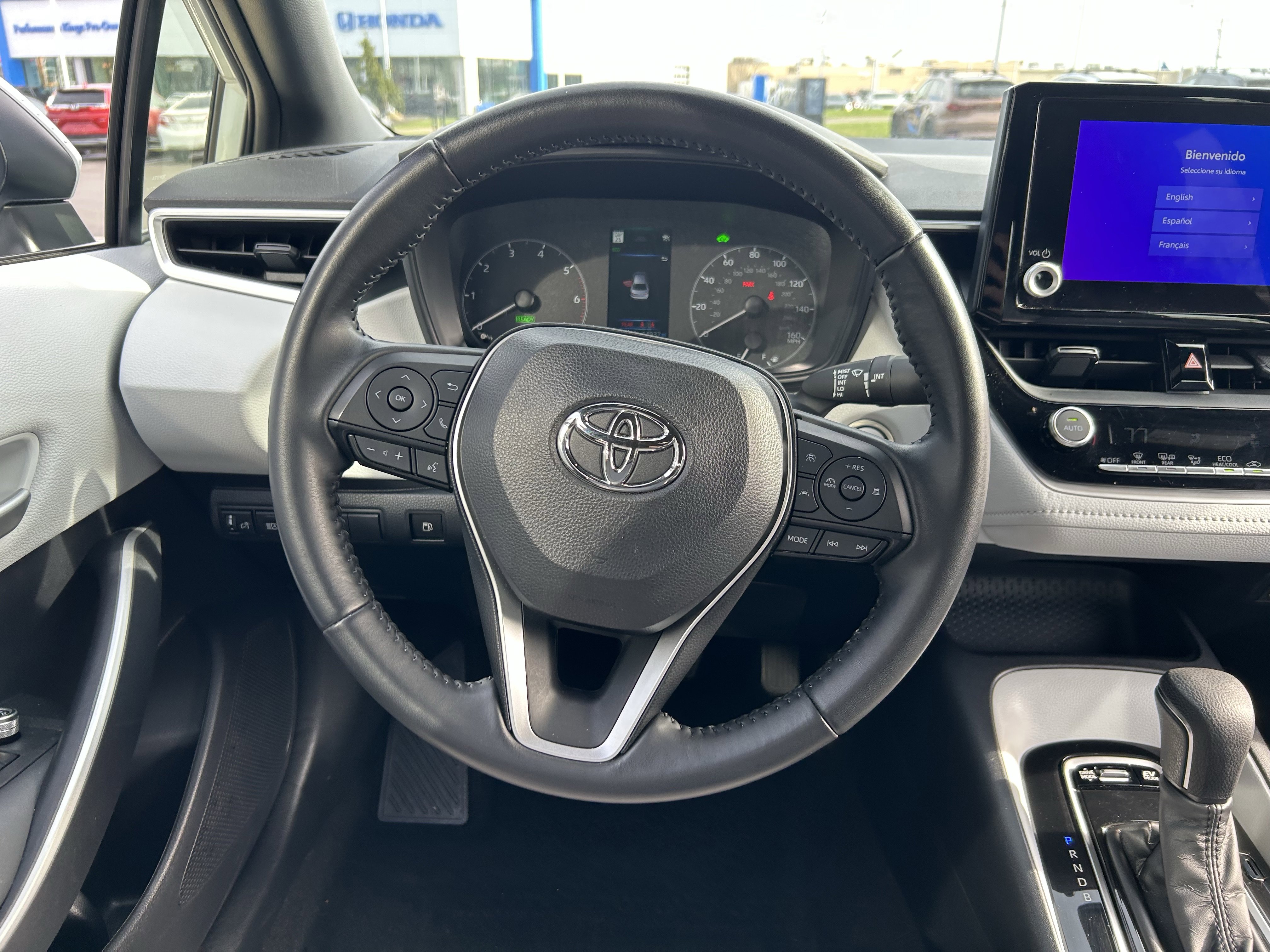 Used 2024 Toyota Corolla SE image 10