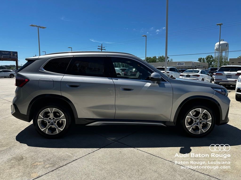 Used 2025 BMW X1 xDrive28i image 4