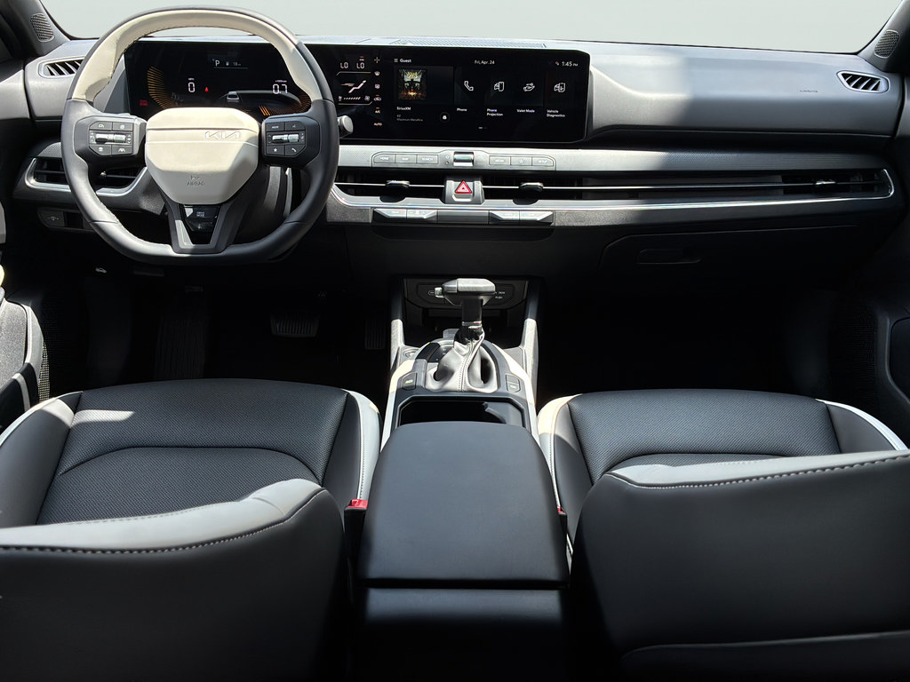 New 2026 Kia K4 GT-Line w/ GT-Line Sunroof Package FWD image 18