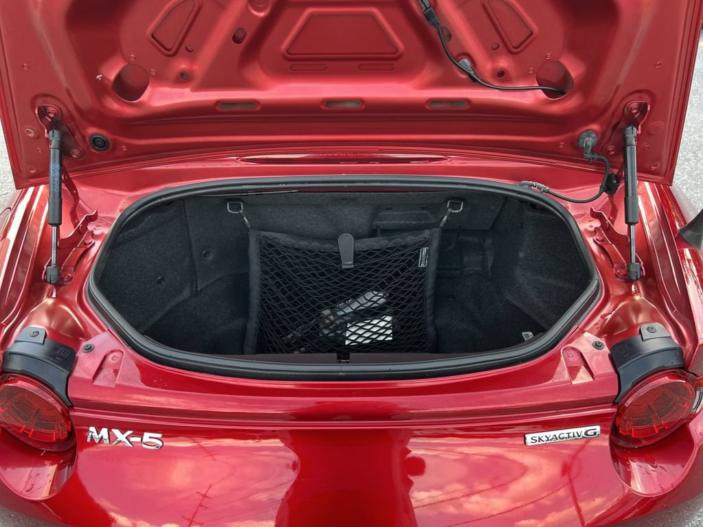 Used 2020 MAZDA MX-5 Miata Grand Touring RWD image 22