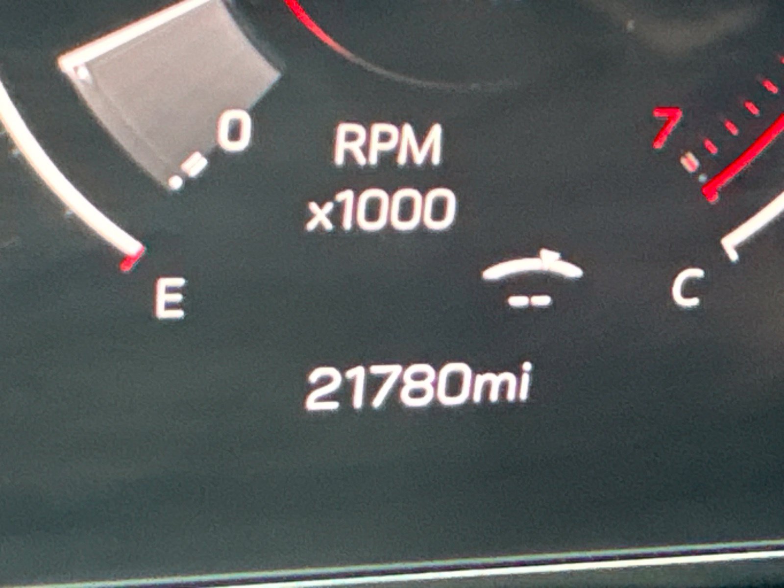 Used 2025 GMC Yukon Denali w/ Sun & Power Step Package AWD/4WD image 36