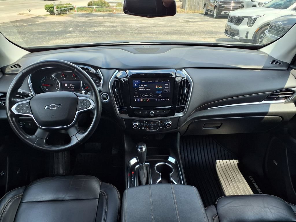 Used 2020 Chevrolet Traverse RS FWD image 3