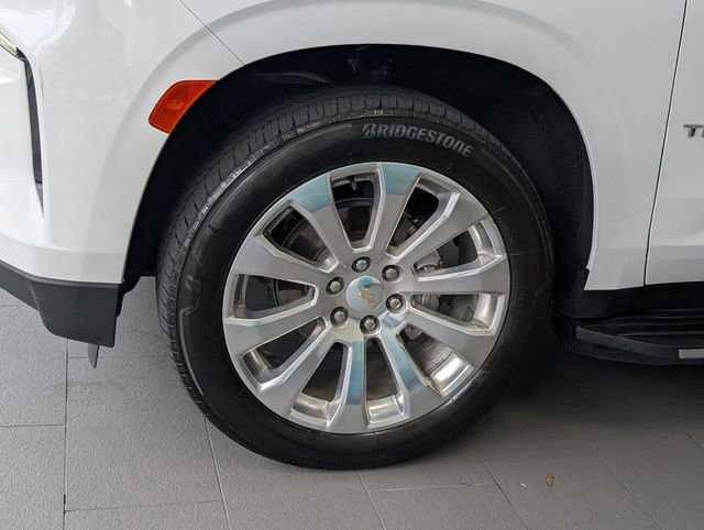 Used 2023 Chevrolet Tahoe Premier AWD/4WD image 4