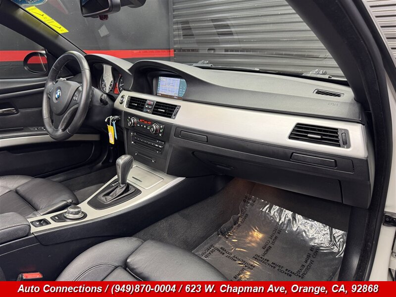 Used 2008 BMW 335i Convertible RWD image 11