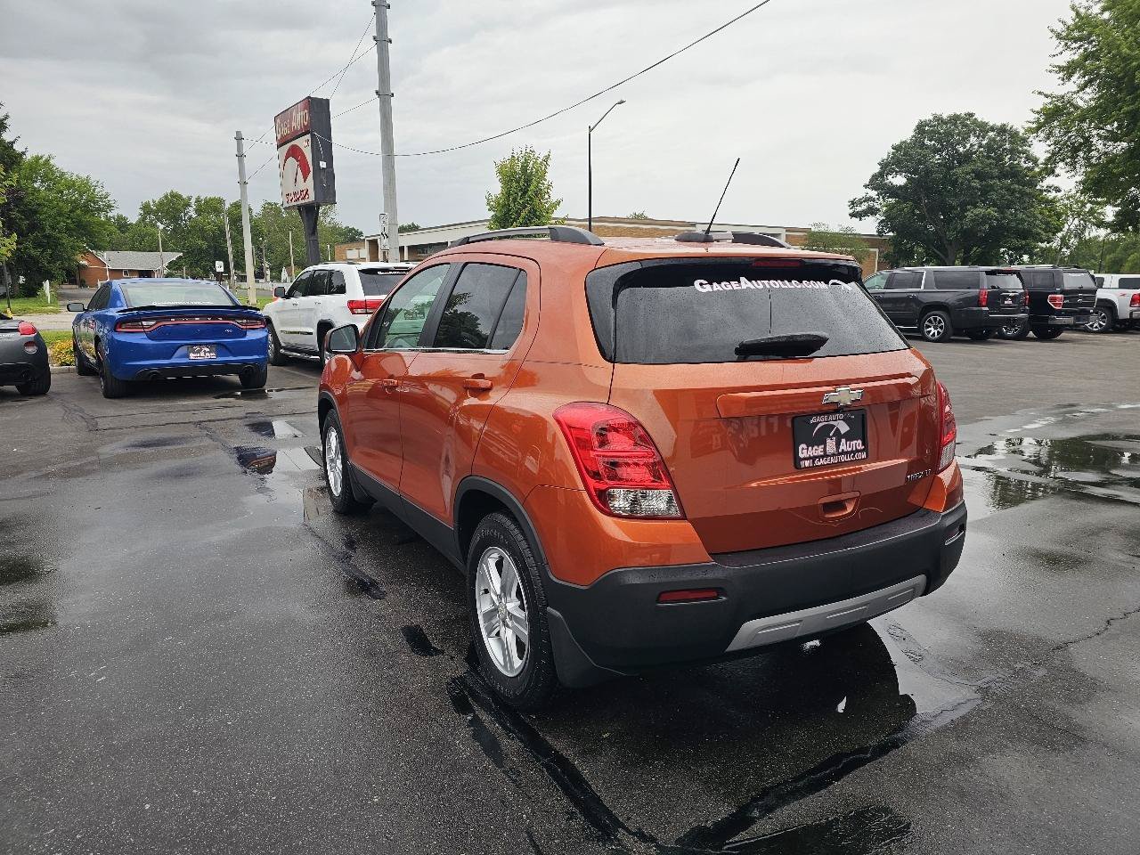Used 2015 Chevrolet Trax LT w/ LT Sun and Sound Package FWD image 8
