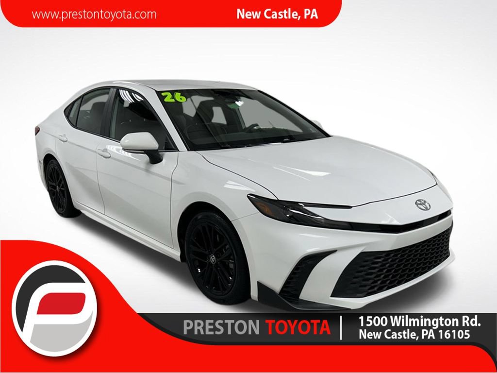Used 2026 Toyota Camry SE w/ Convenience Package FWD image 1