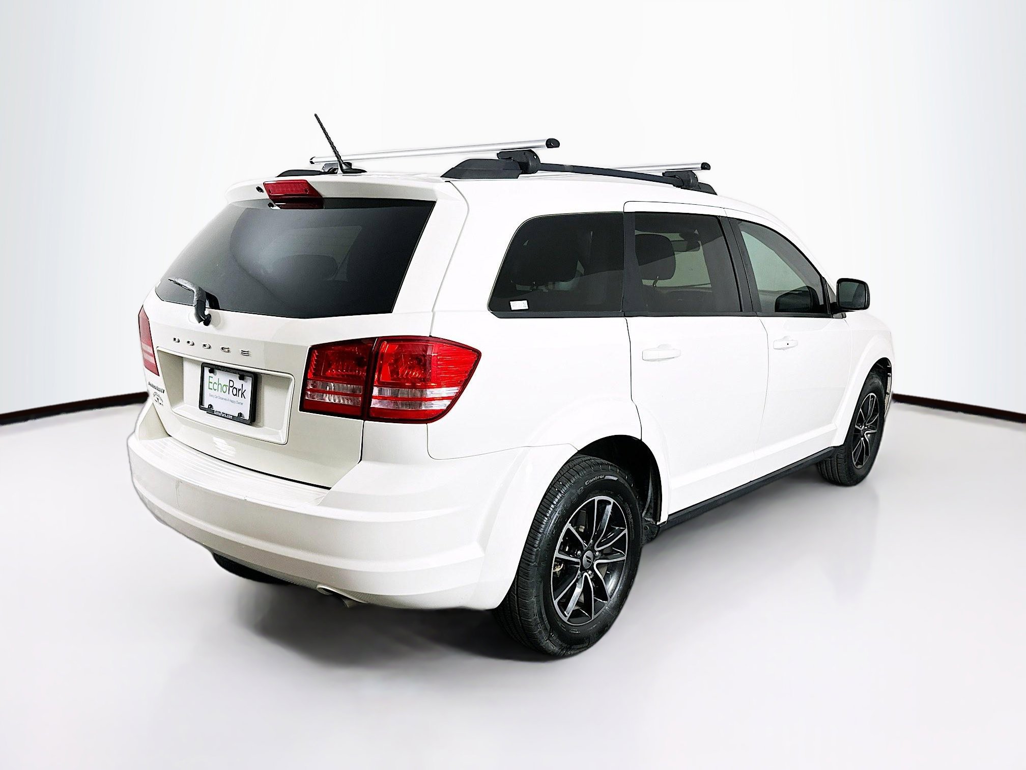 Used 2018 Dodge Journey SE w/ Popular Equipment Group FWD image 9