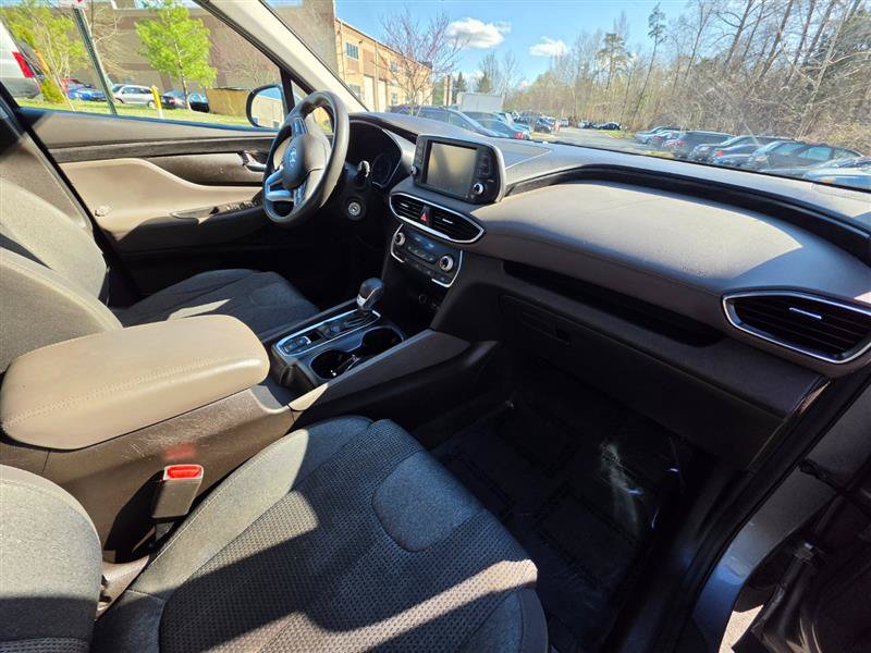 Used 2019 Hyundai Santa Fe SE AWD/4WD image 30