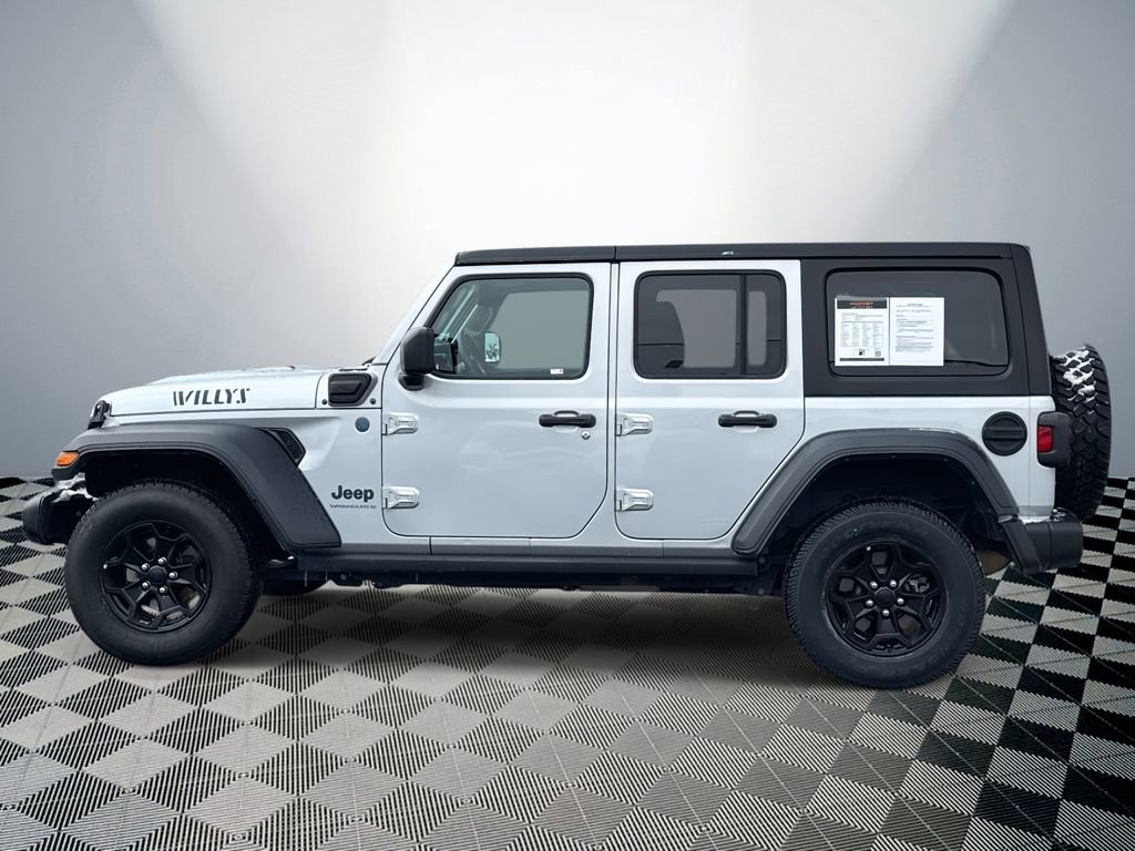Used 2023 Jeep Wrangler Unlimited image 2